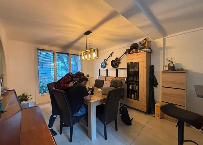 Les Naiades Apartman *