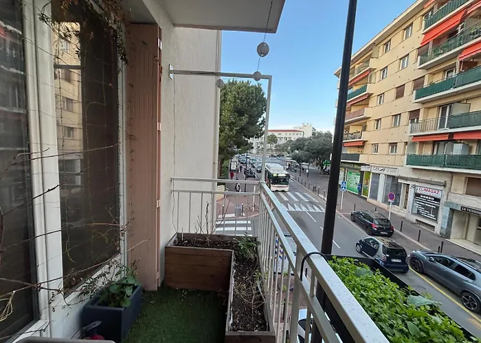 Les Naiades * Antibes